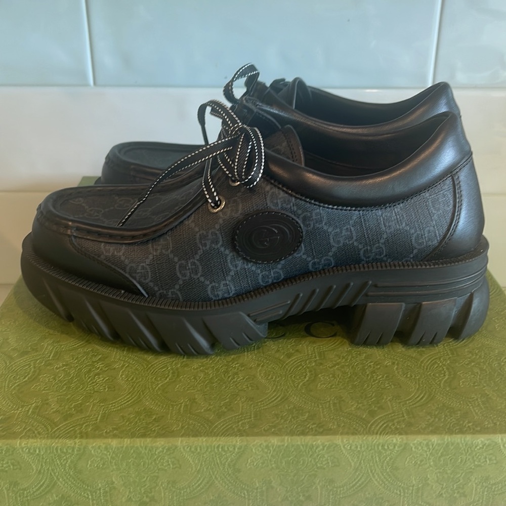 Gucci 674367 Men's Black Maxi GG Supreme Lace-up Shoe, Gucci sz. 8.5  US9 EU42.5